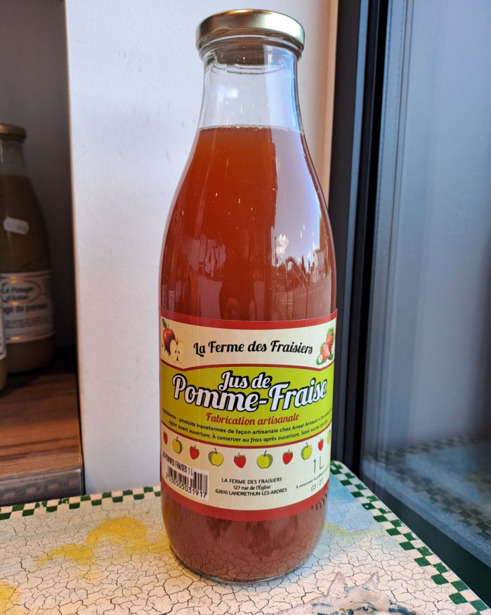 Jus de pomme-fraises La FERME des FRAISIERS