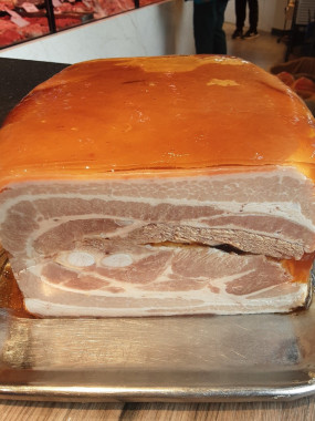 Lard cuit en gelée