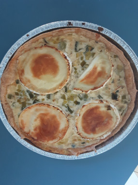 Tarte au chèvre et poireaux (grande)