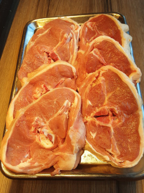 Baron d'agneau avec os
