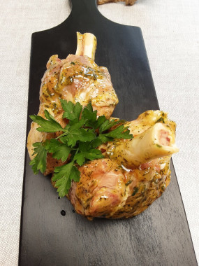 Souris d'agneau cuite en persillade