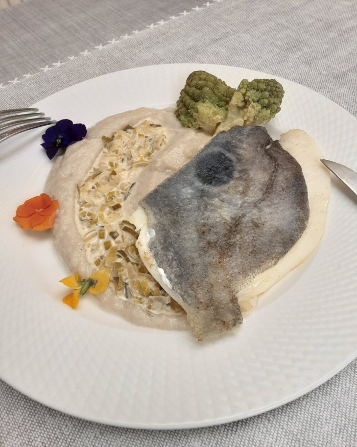 Filet de Saint Pierre sauce champagne