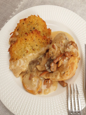 Poulet au riesling, farandole de champignons et Pennes