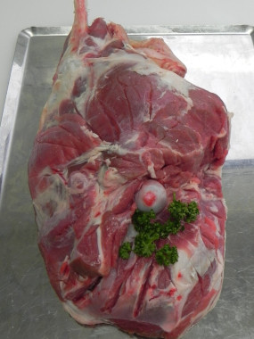 Gigot d'agneau prêt à cuire