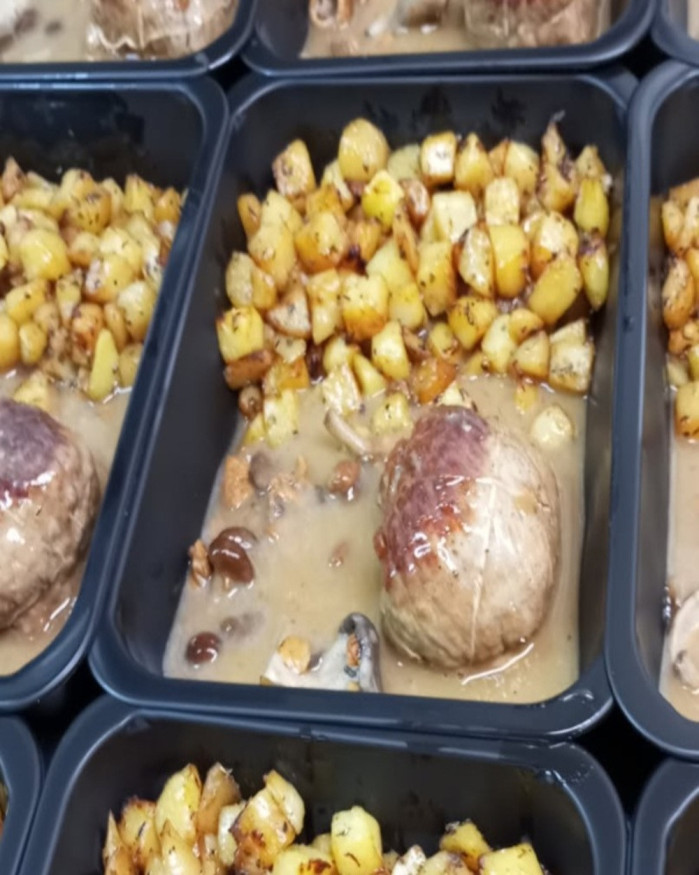 Paupiette de veau à la Forestière et pommes de terre rissolées